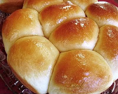 /><br/> <br/> <br/> <br/> LIKE LOGAN'S ROADHOUSE DINNER ROLLS<br/> (Source: adapted from <a href=